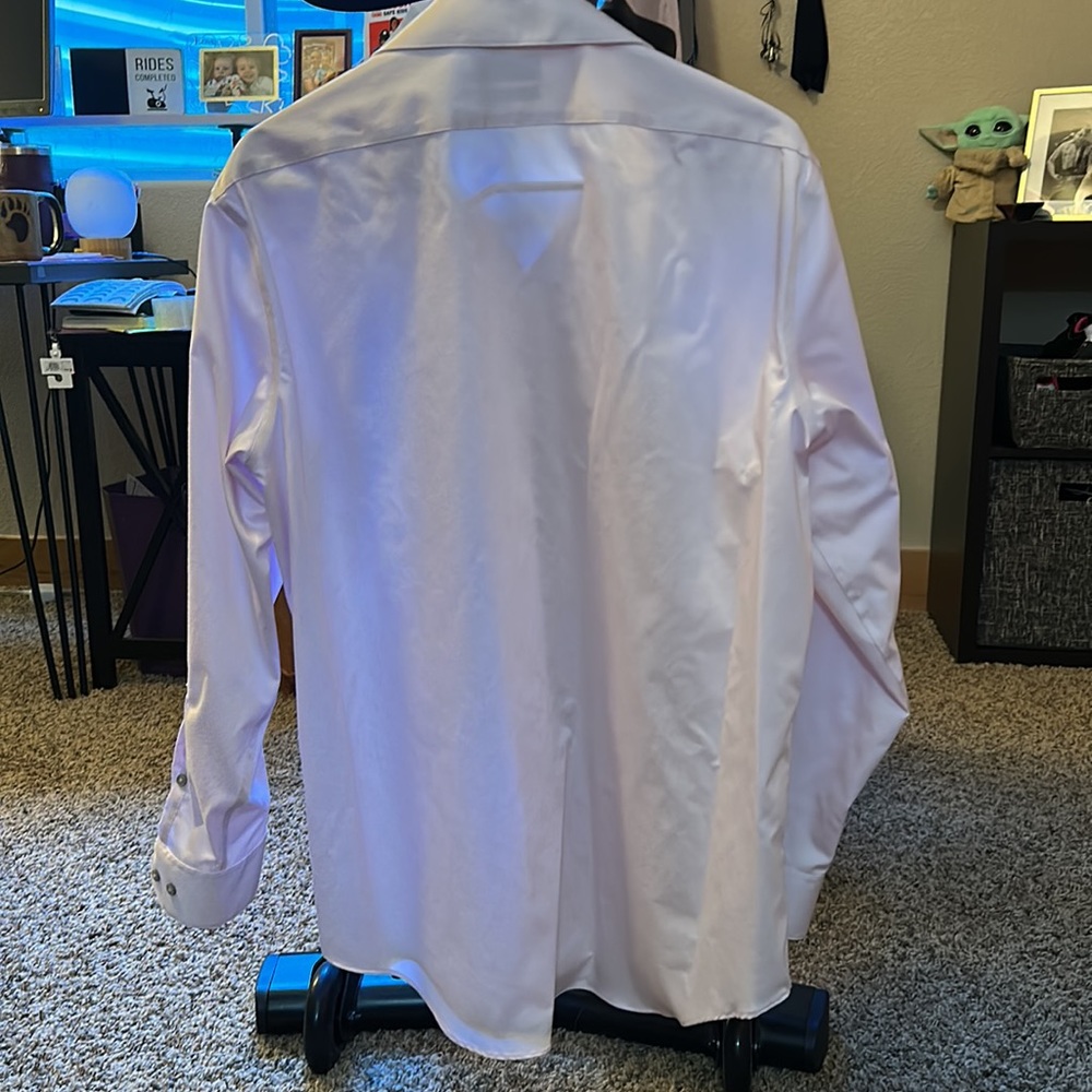 Light Pink Men’s Dress Shirt Gem